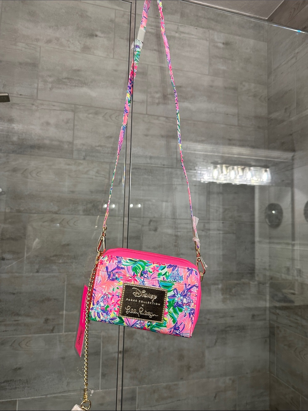 NEW Disney’s Lilly Pulitzer Pink Floral Crossbody Bag